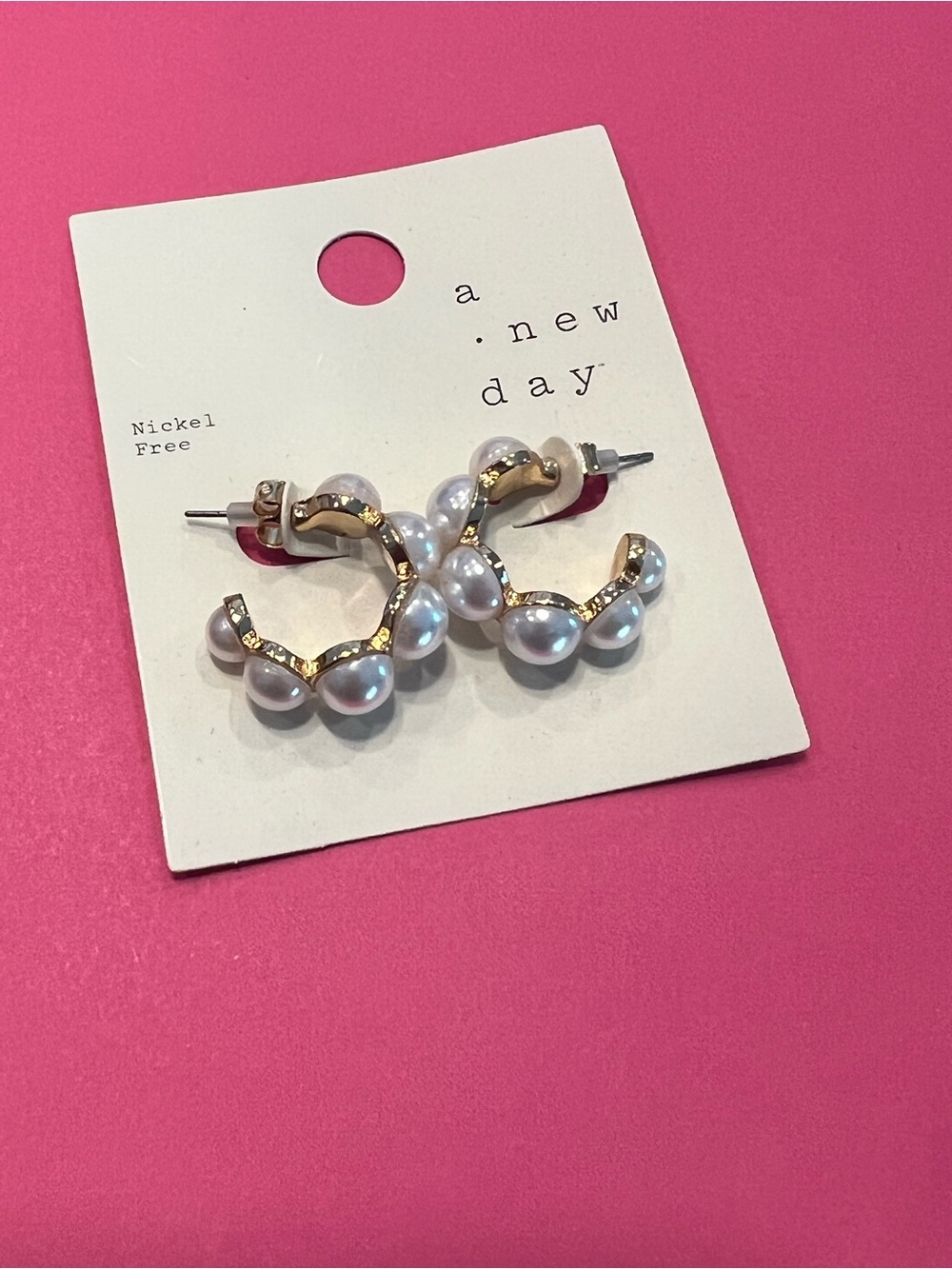 A New Day Gold and Pearl Earrings NWT